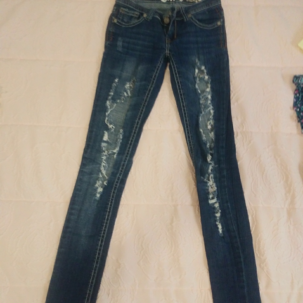 Ripped jeans